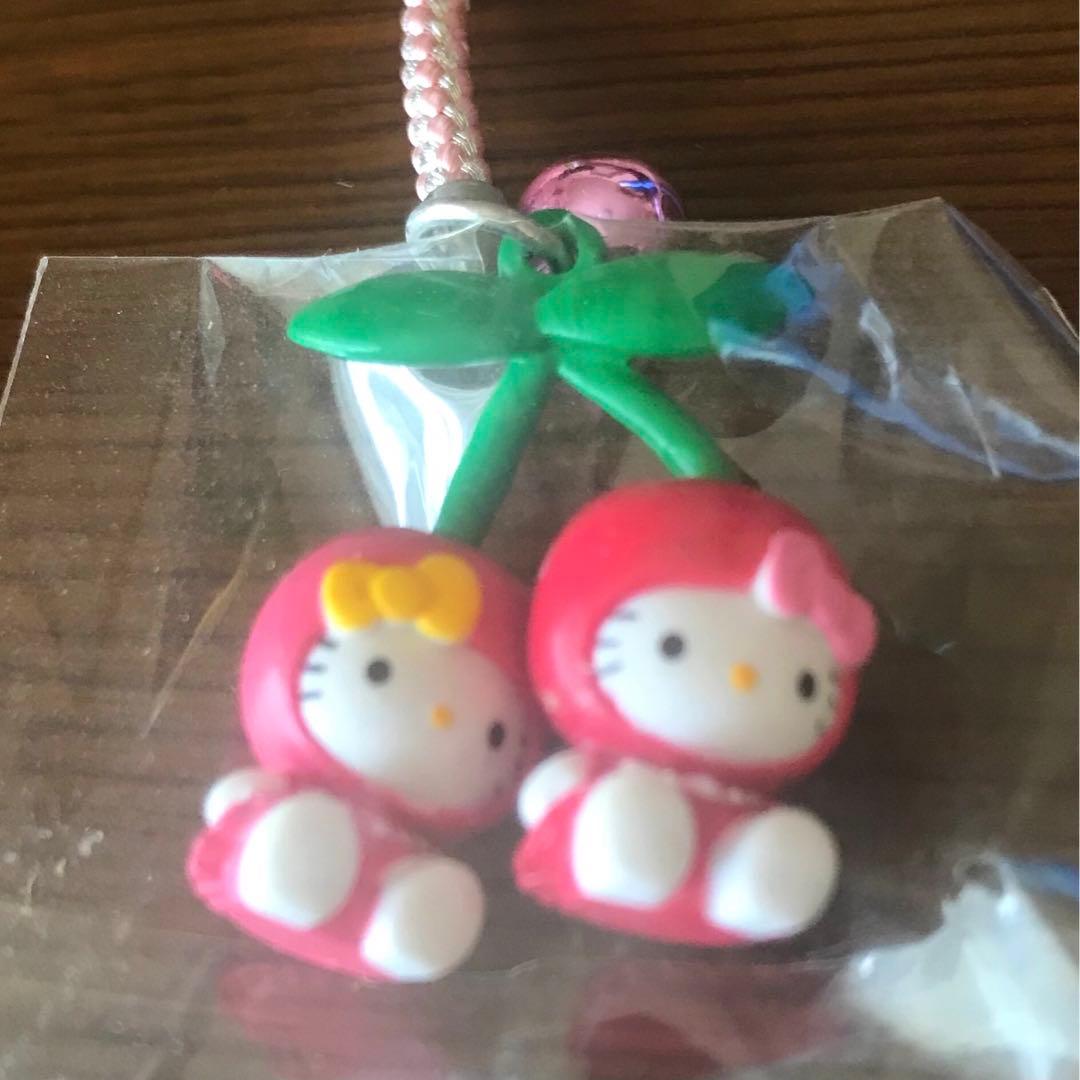 ご当地キティ 山形限定 さくらんぼバージョン ストラップ - メルカリ