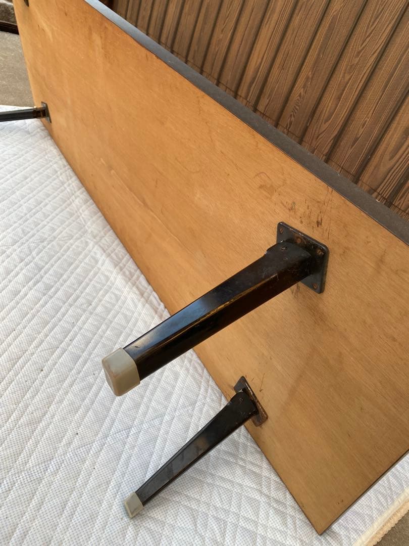 赤色長方形ローテーブル約180x 90cm 折りたたみ式　長机　会議　宴会　中華