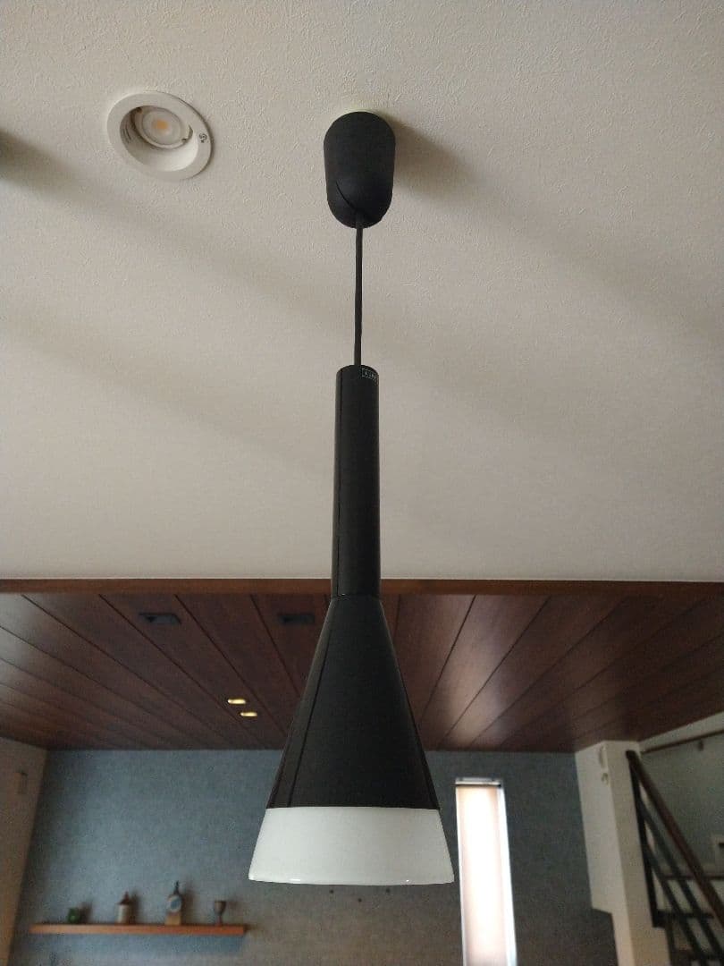 ボーコンセプト　北欧モダンペンダントライト 　　3灯セット