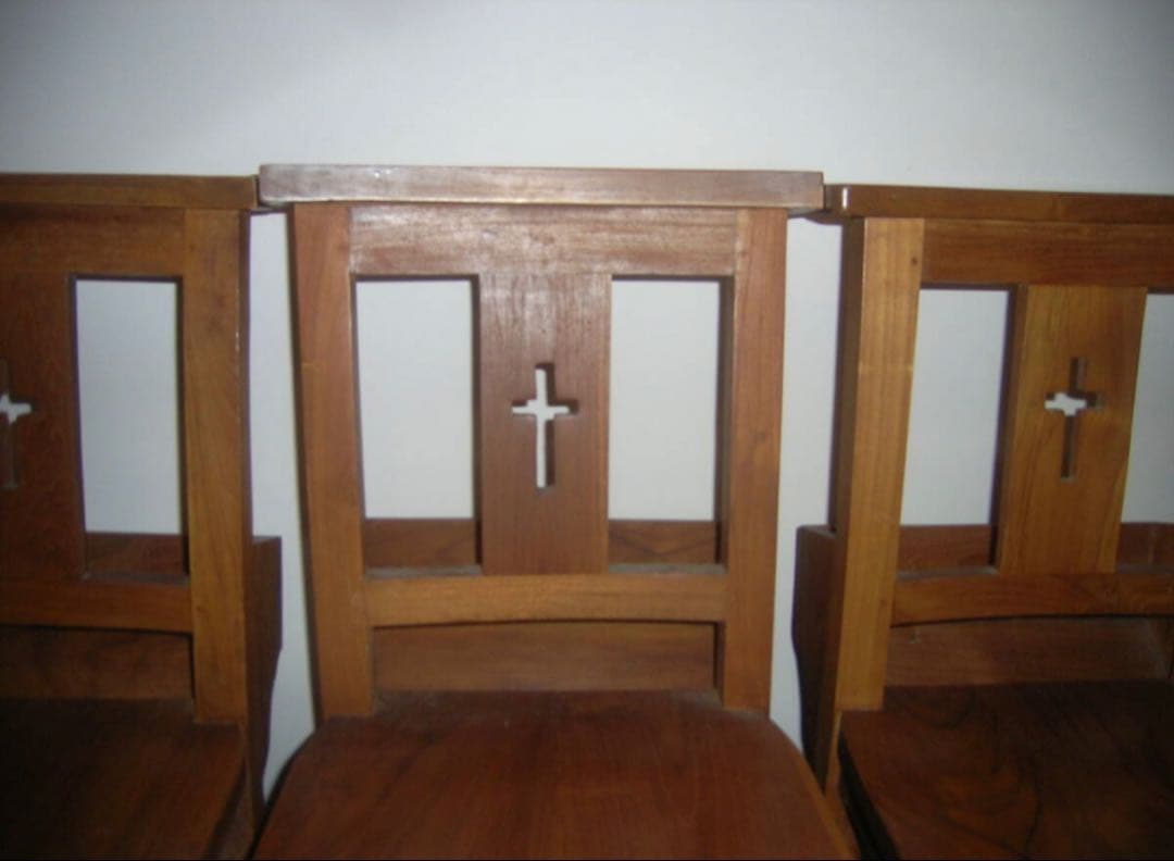 ☆チャーチチェア ☆ バイブルボックス付き 教会の椅子 聖書入れ付き☆