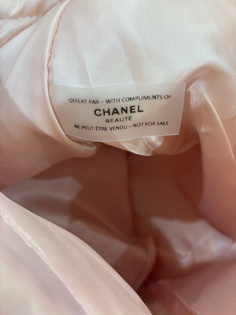 CHANEL トートバッグ　フリル　ビッグココ　シャネルノベルティ　ショルダー