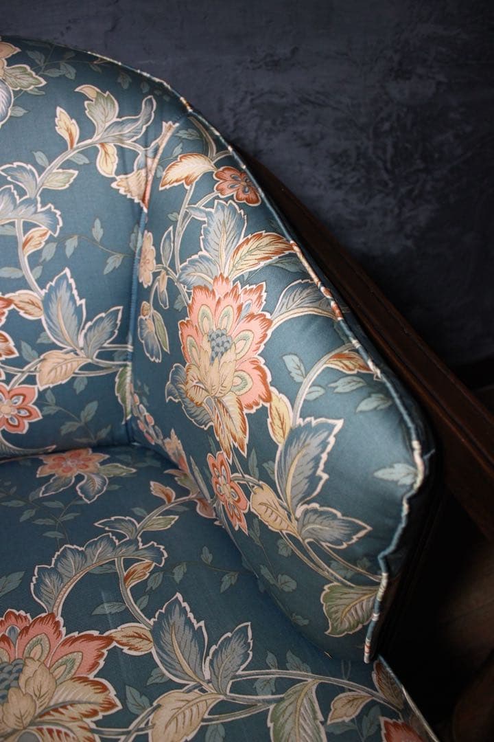 首都圏送無料〜ドマーニ WPQ6 55万〜 希少デザイン　クラシカルアームソファ