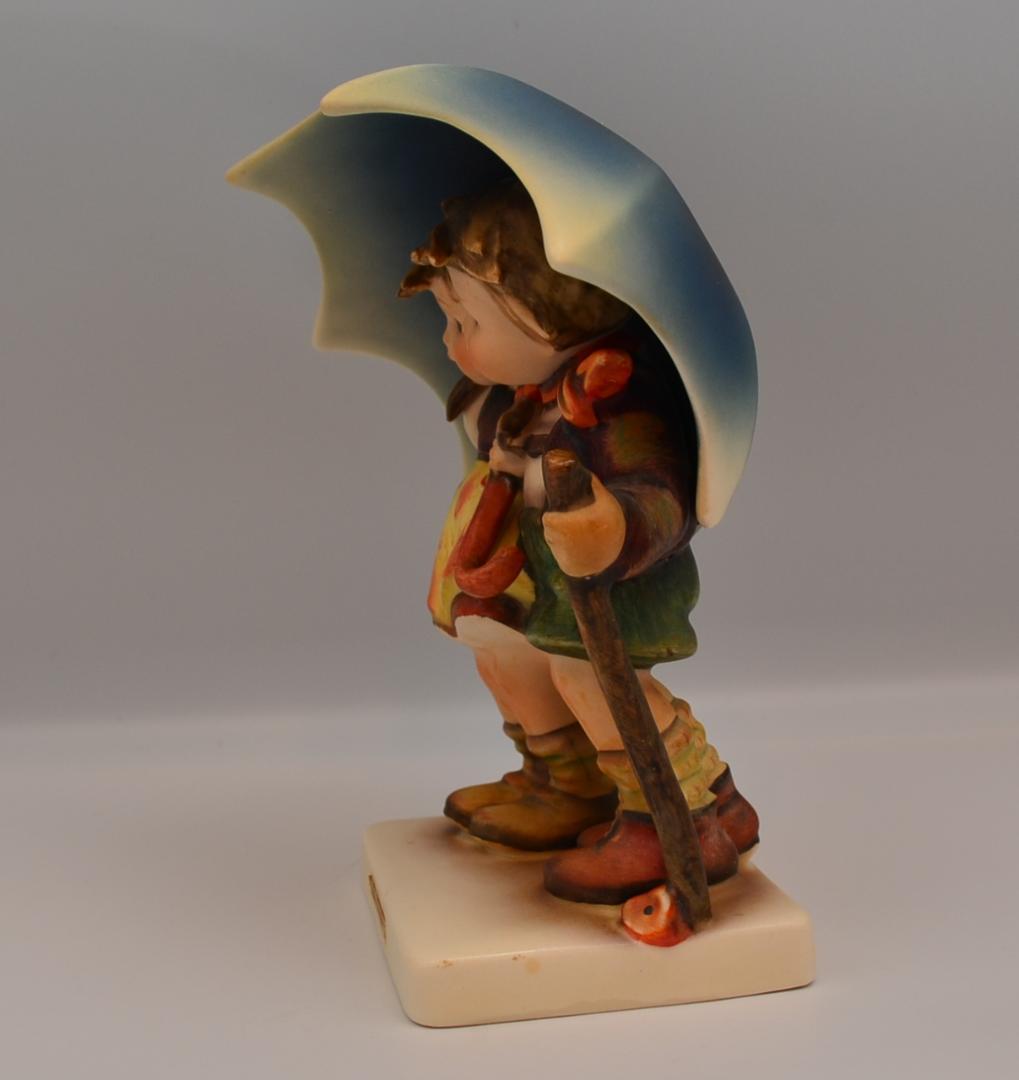 荒れた天気　＃71　No.9　★フンメル人形　ドイツ・ゲーベル　ヴィンテージ