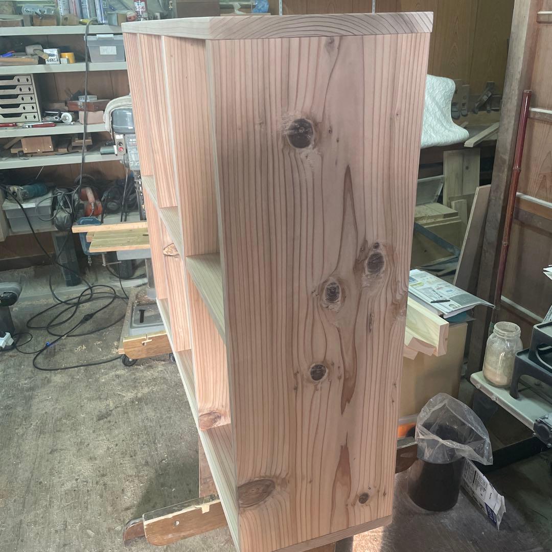 オープンシェルフ　3×2 杉材　無垢　一枚板　本棚　ハンドメイド