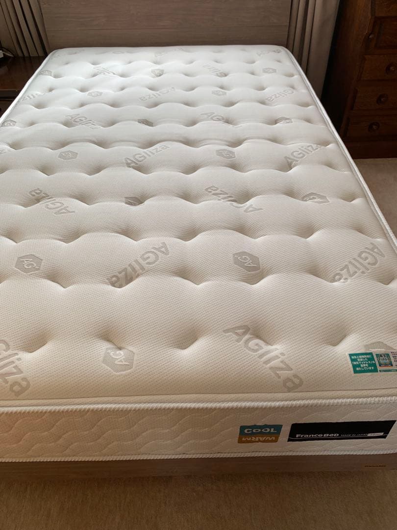 【新品同様の極美品】マットレスのみフランスベッド Ag セミダブル 硬め