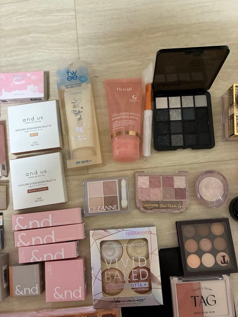 ほぼ未使用】コスメ50点以上 大量まとめ売り プチプラ 早い者勝ち