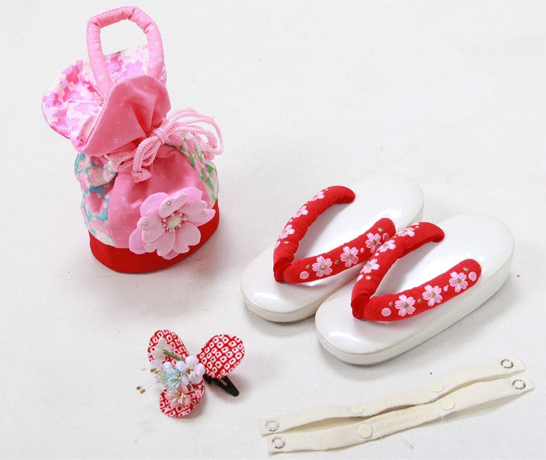 七五三3歳被布赤とピンクの花柄着物