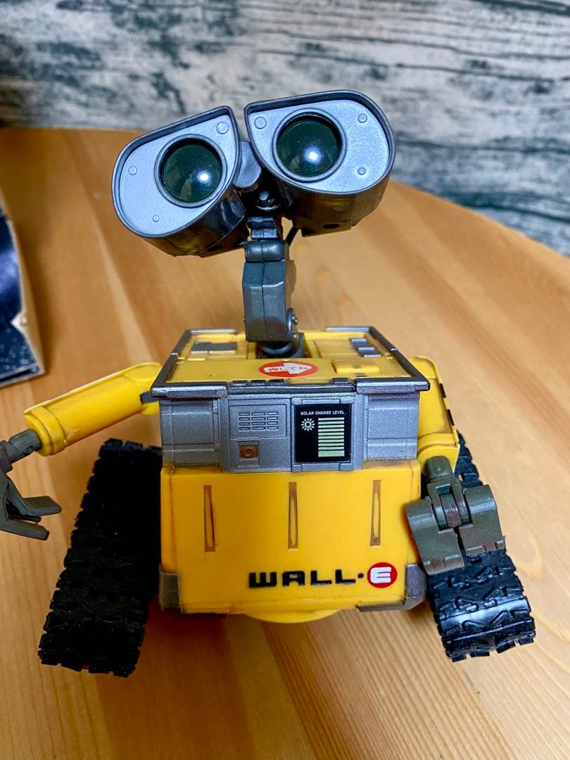 ダンシングフィギュア WALL.E(ウォーリー)
