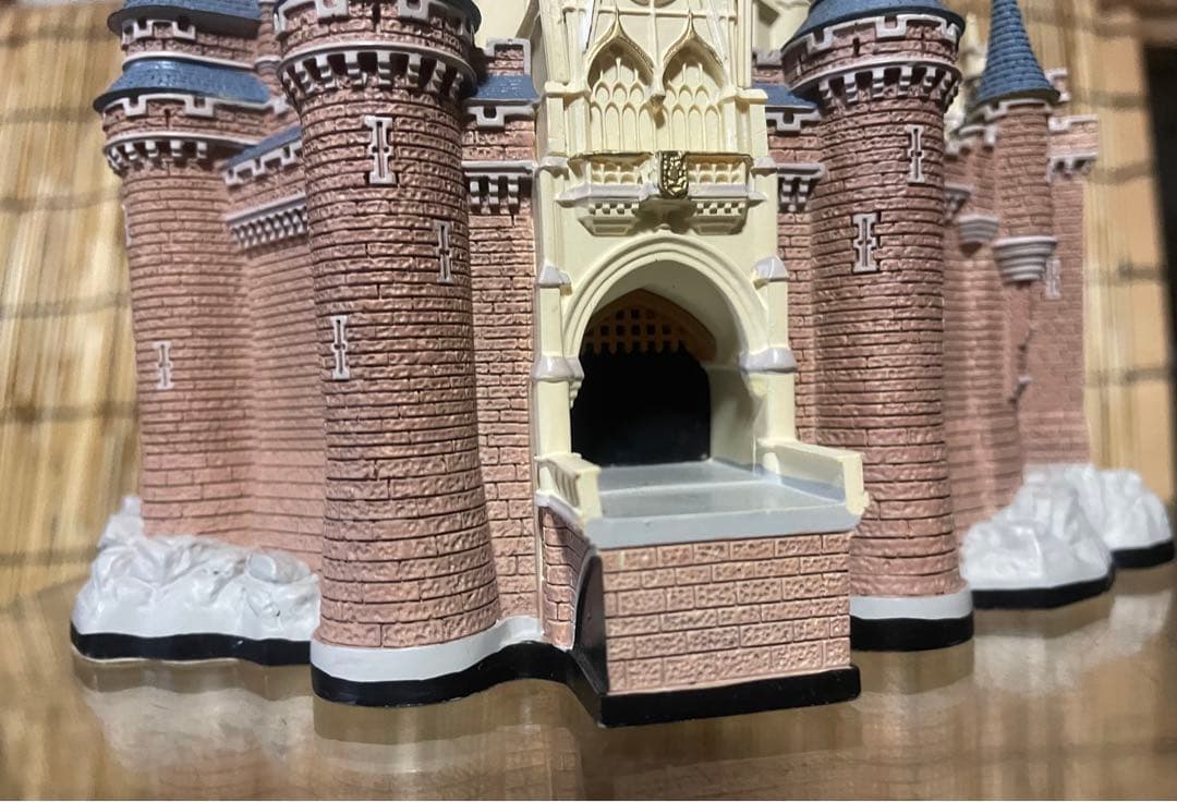 ディズニー 30周年記念 海洋堂 ディスプレイモデル シンデレラ城