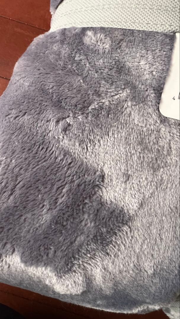 未使用 グレーポリエステル100%毛布140x190 洗濯可能6枚セット