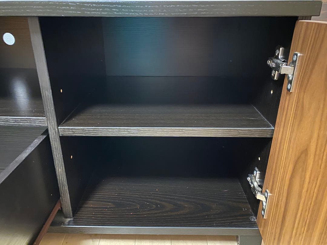 木製テレビ台 ガラス扉付き