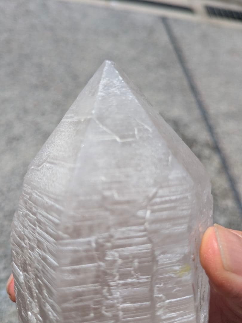 minimalist　チベットカイラス山水晶　　862グラムダブルポイント