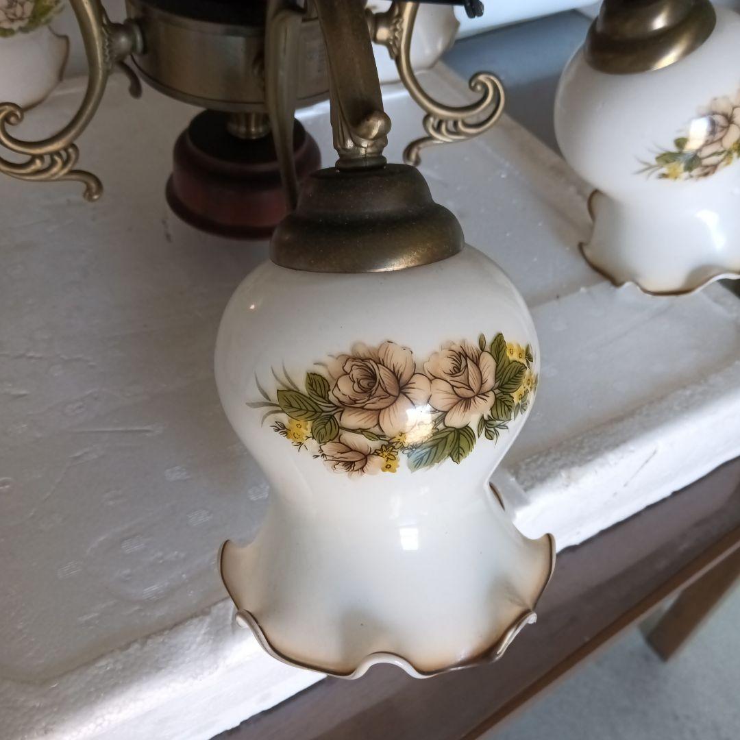 クラシックシャンデリア 花柄ガラス