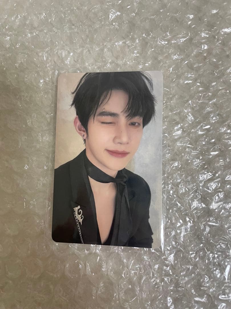 ZB1 ジャンハオ トレカ - メルカリ