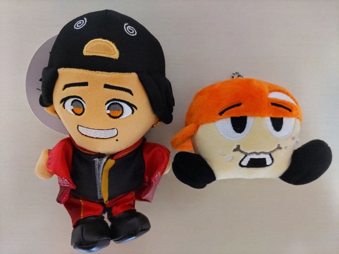 WEST. 桐山照史 ちびスト ぶらさげるヤツ - メルカリ