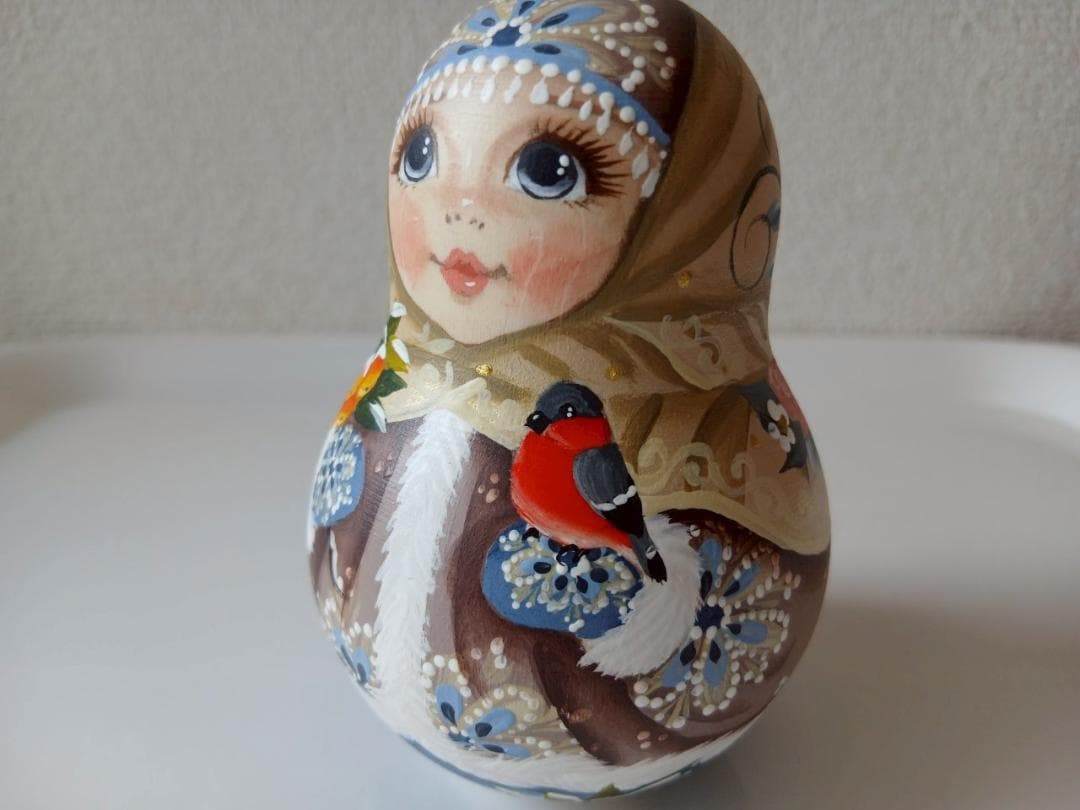 【CBT071】9cm級 おきあがりこぼし(大) スベトラーナ　ロシアの冬