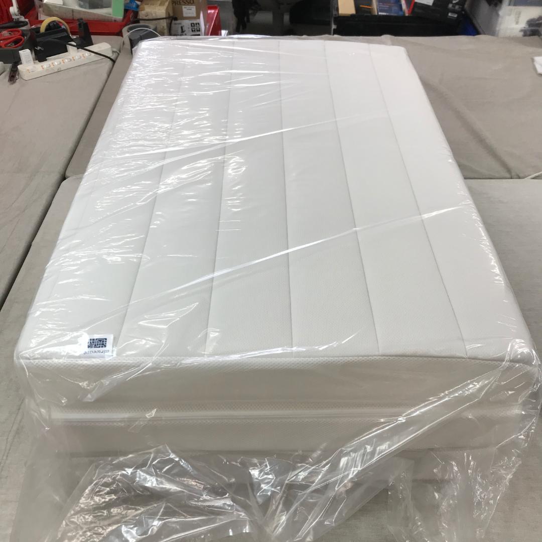 ス*ー様 中身未開封 エアウィーヴ マットレス シングル スマート Z01 厚さ