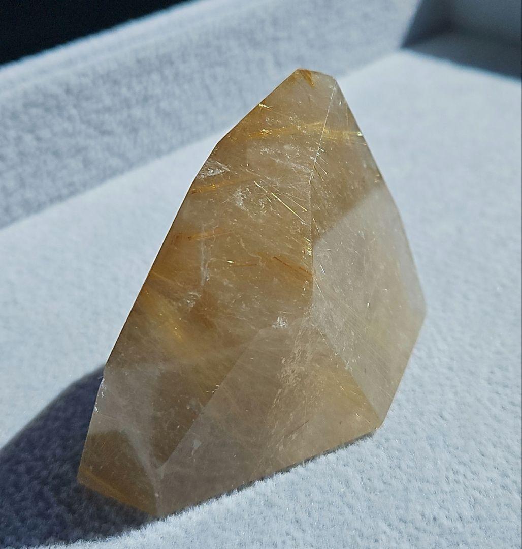 ゴールドルチル　53.3mm 90.4g ポリッシュ ヘマタイト　太陽放射