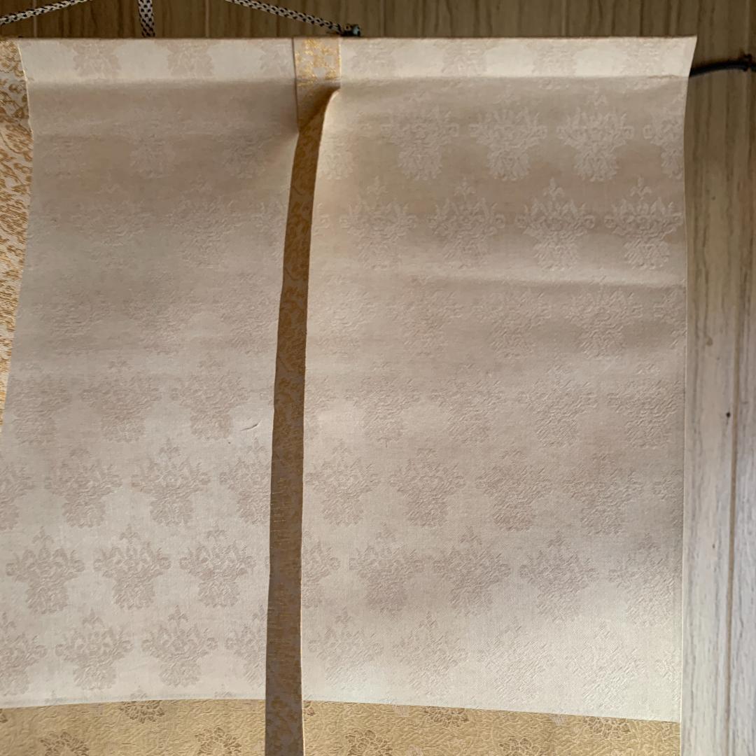 掛け軸　虎図絹本 共箱 福山一成 田村耕一に師事『猛虎図』