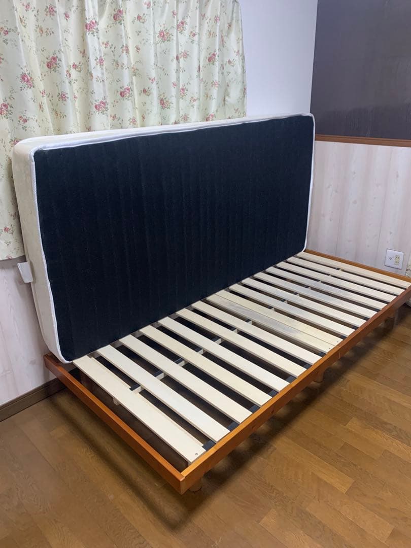 アイリスオーヤマ　シングルマットレス&フレームセット