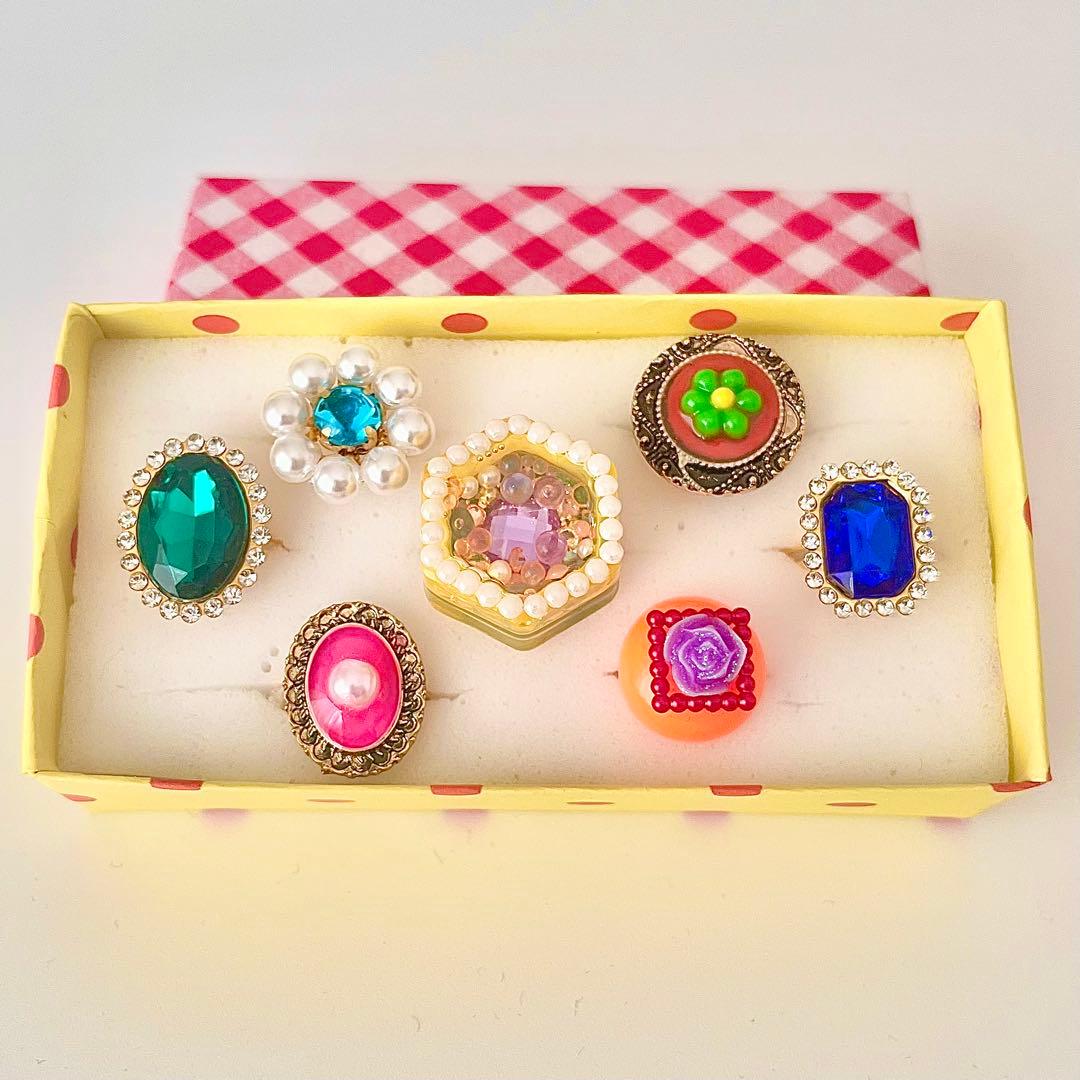 くりぼう様おまとめ品カラフルファンシーリング　おもちゃの指輪のセット