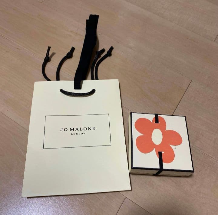 Jo Malone ハンドクリーム ギフトボックス付き - メルカリ