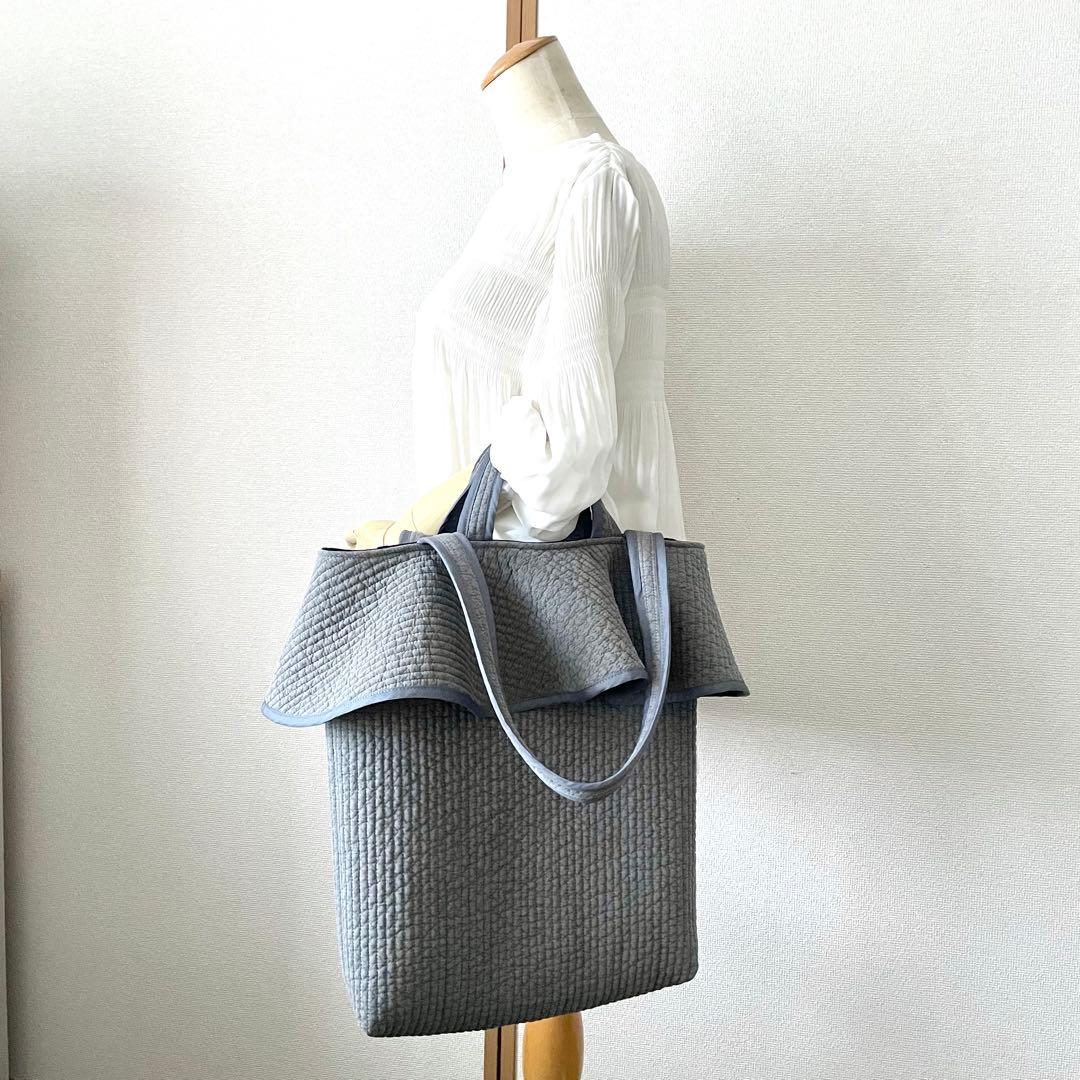 ヌビ　フリル縦型トートバッグ　肩掛け　大きめ　2way グレー　ハンドメイド