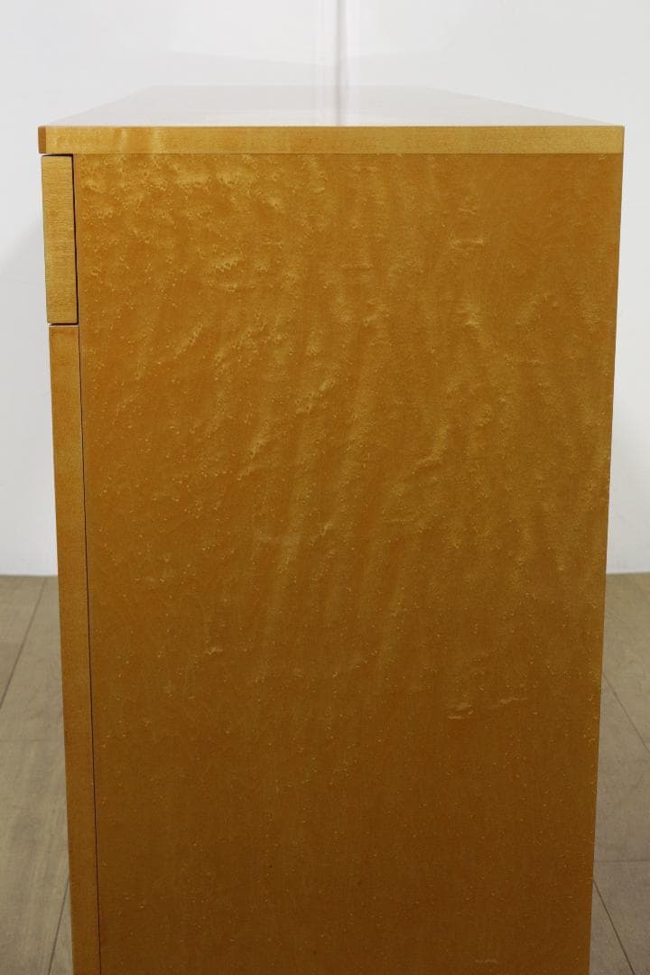 IDC大塚家具最高級「スプレンダー」シリーズ★バーズアイメープル　サイドボード