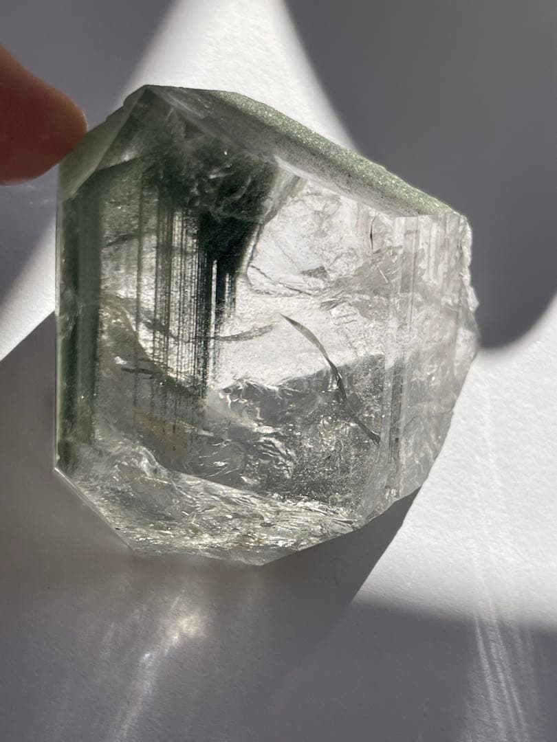 ガネーシュヒマール産　水晶　クローライト　ファントム