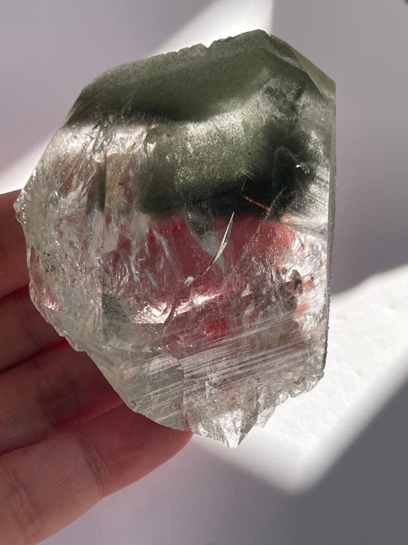 ガネーシュヒマール産　水晶　クローライト　ファントム