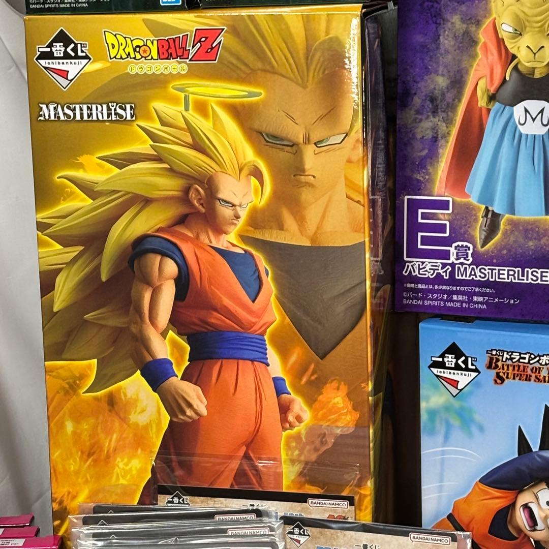 一番くじドラゴンボール フィギュア4体＆販促物付 下位賞52点 大量セット 悟空