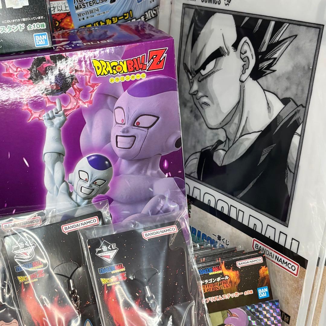 一番くじドラゴンボール フィギュア4体＆販促物付 下位賞52点 大量セット 悟空