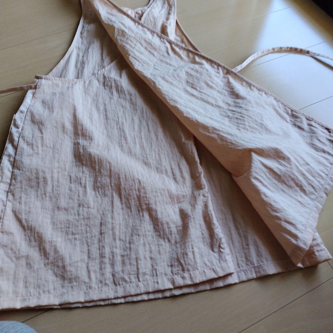 ポテチーノ　 花飾り付きエプロン