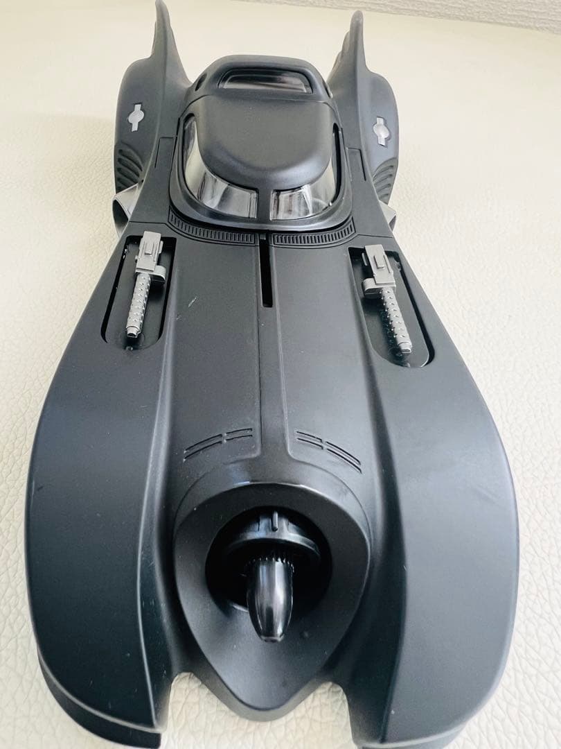 1:18 1989年映画版合金製バットモービル（新品.組立不要） - メルカリ