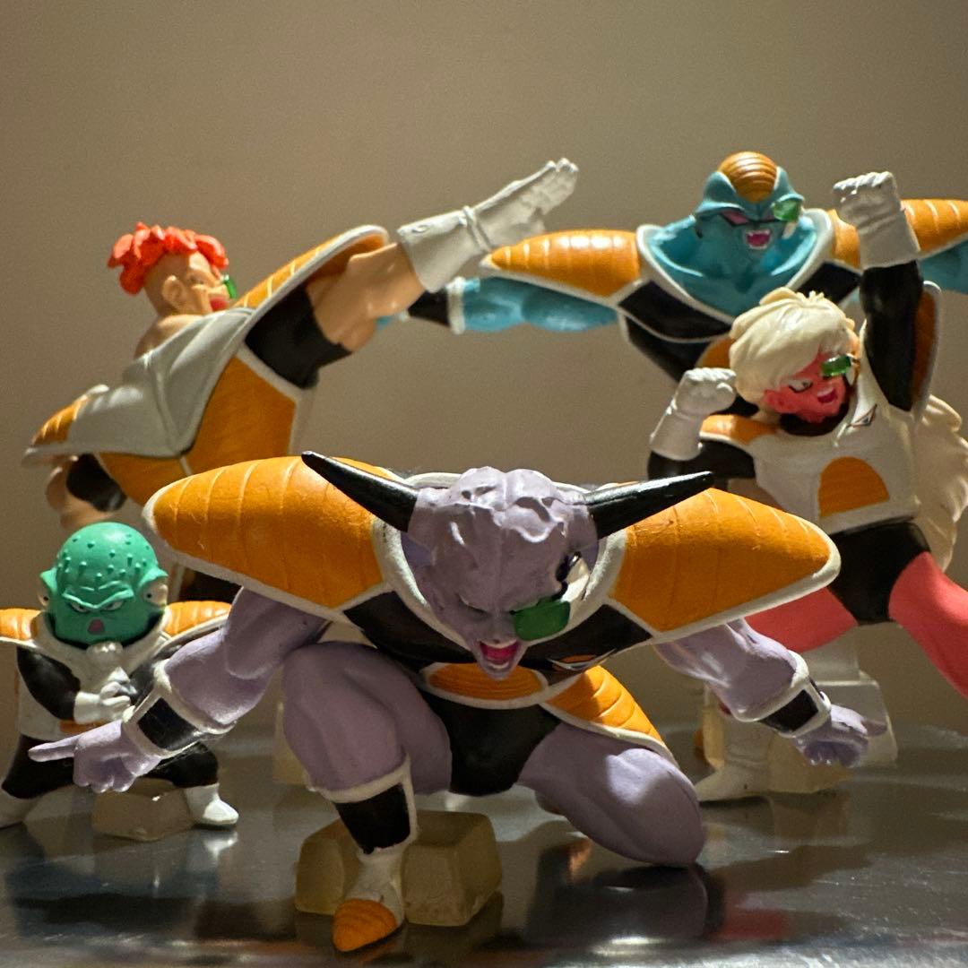 ドラゴンボールZ ナメック星の攻防スペシャル ガチャガチャ ギニュー特