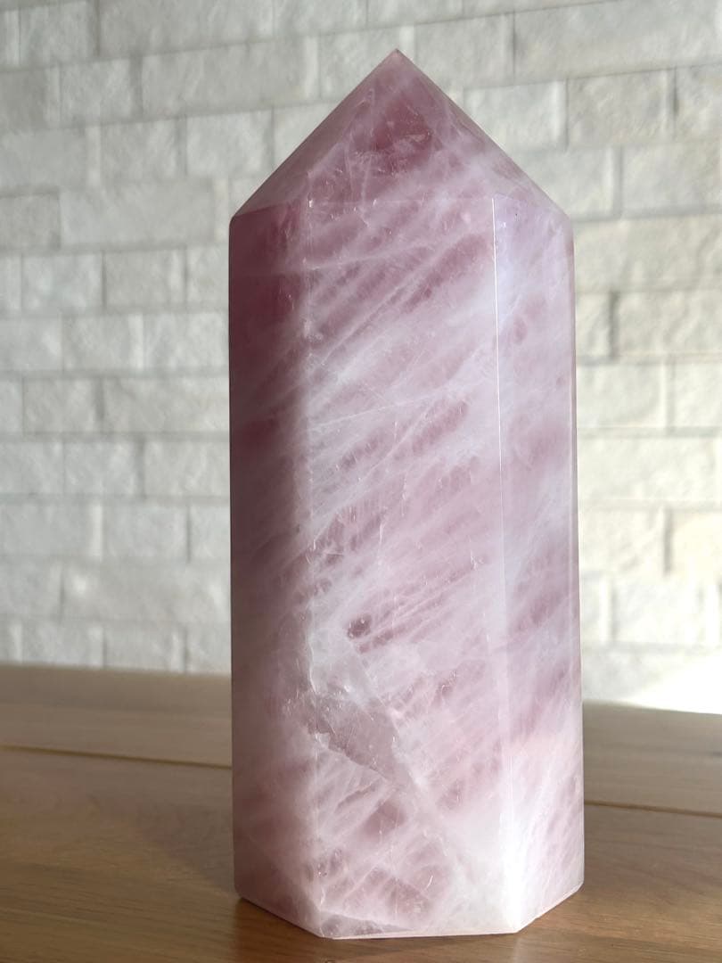 ローズクォーツ　ポイント　六角柱　約1.2キロ