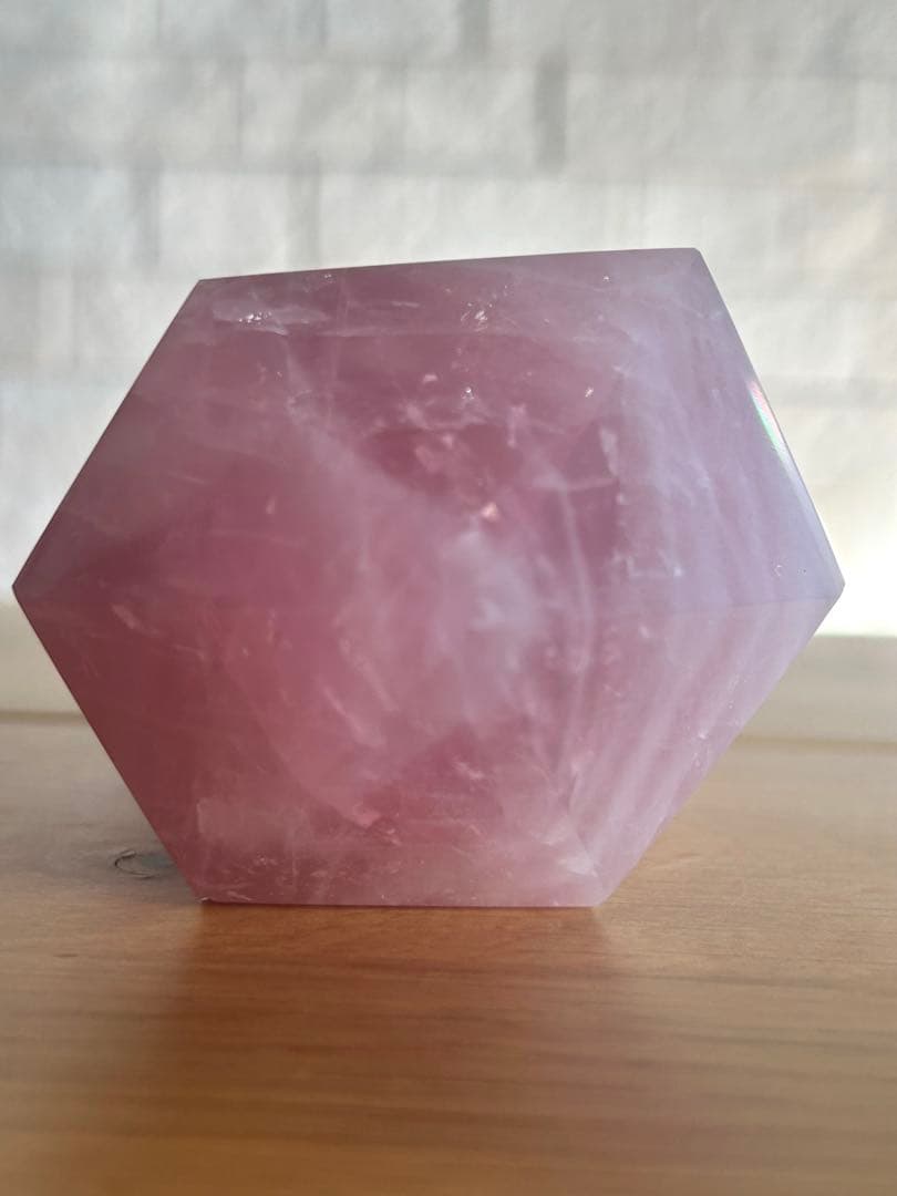 ローズクォーツ　ポイント　六角柱　約1.2キロ