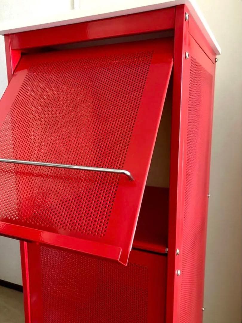 赤 スチールラック キャビネット スライド扉付　コンパートメントラック 棚 収納