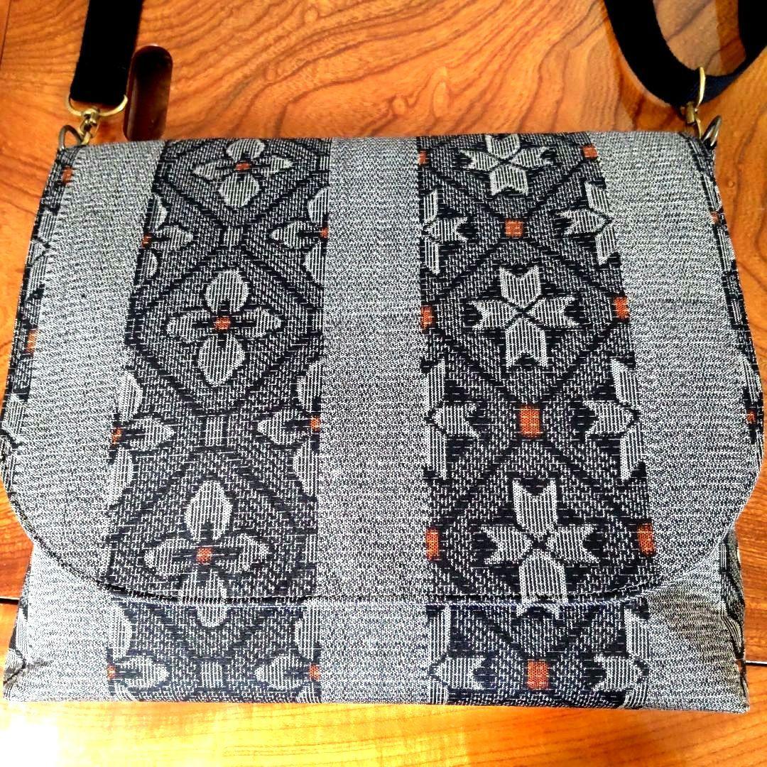 反物で作った、大島紬ショルダーバッグ