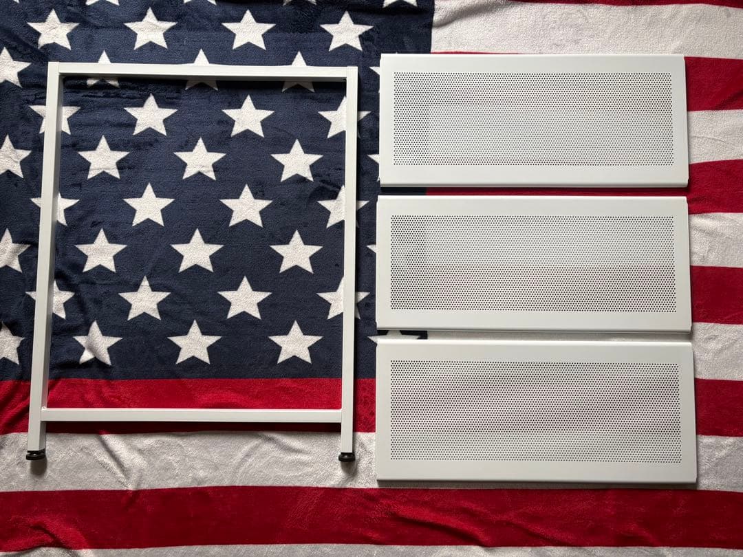 【Sierra 1200 GL】LOWYAガラス天板ラック付きデスク ホワイト