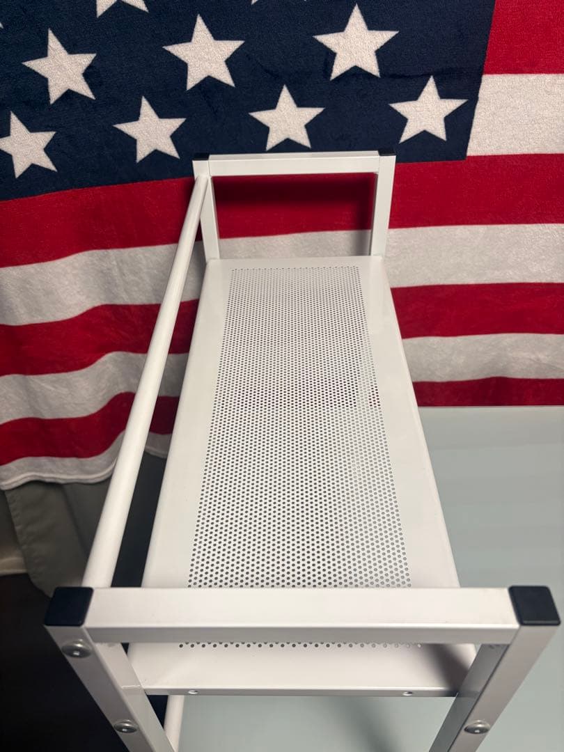 【Sierra 1200 GL】LOWYAガラス天板ラック付きデスク ホワイト