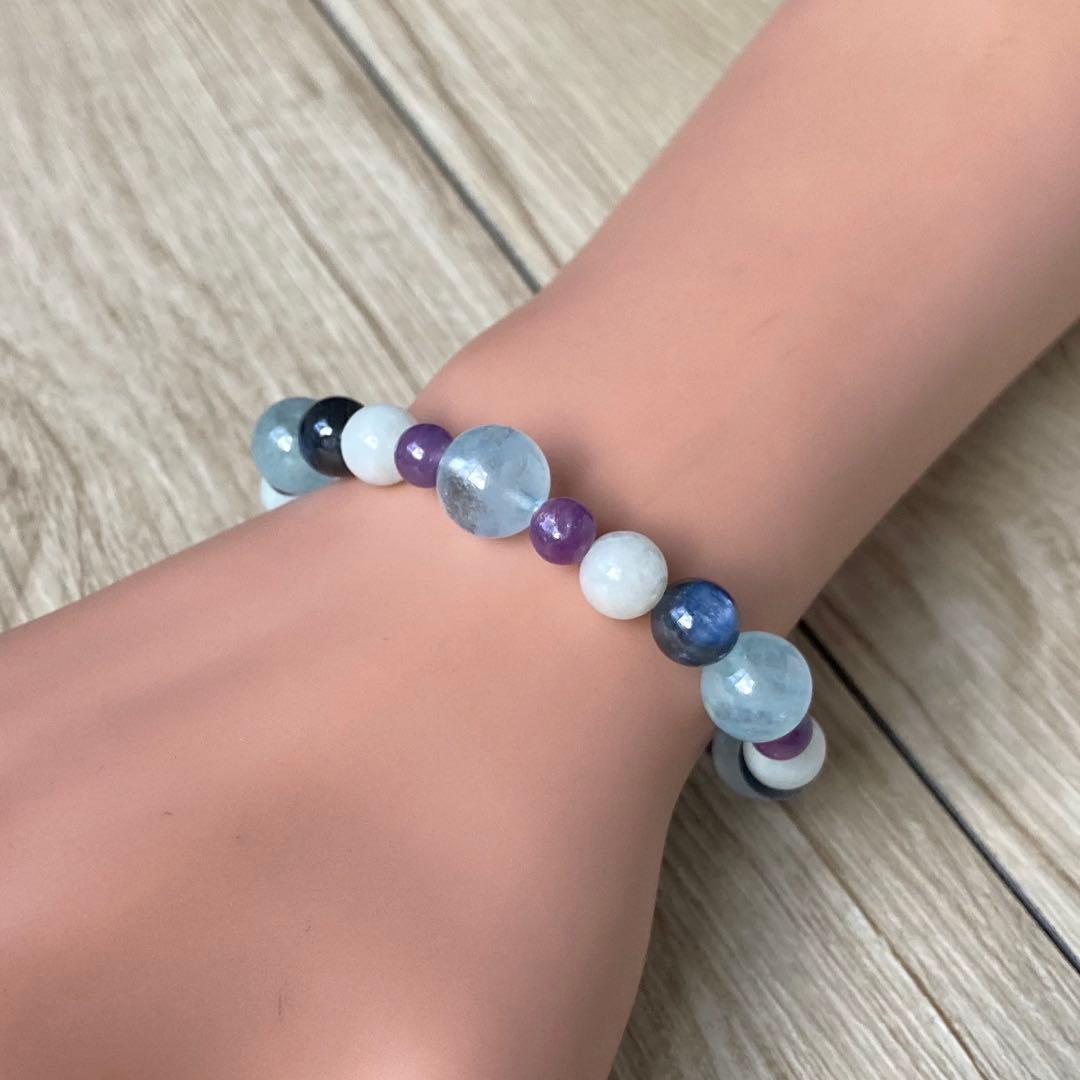 心に寄り添うお守り/アクアマリン・翡翠・ルビー・カイヤナイト/パワーストーンブレ