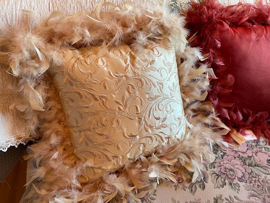 zara  フェザークッション　2個セット