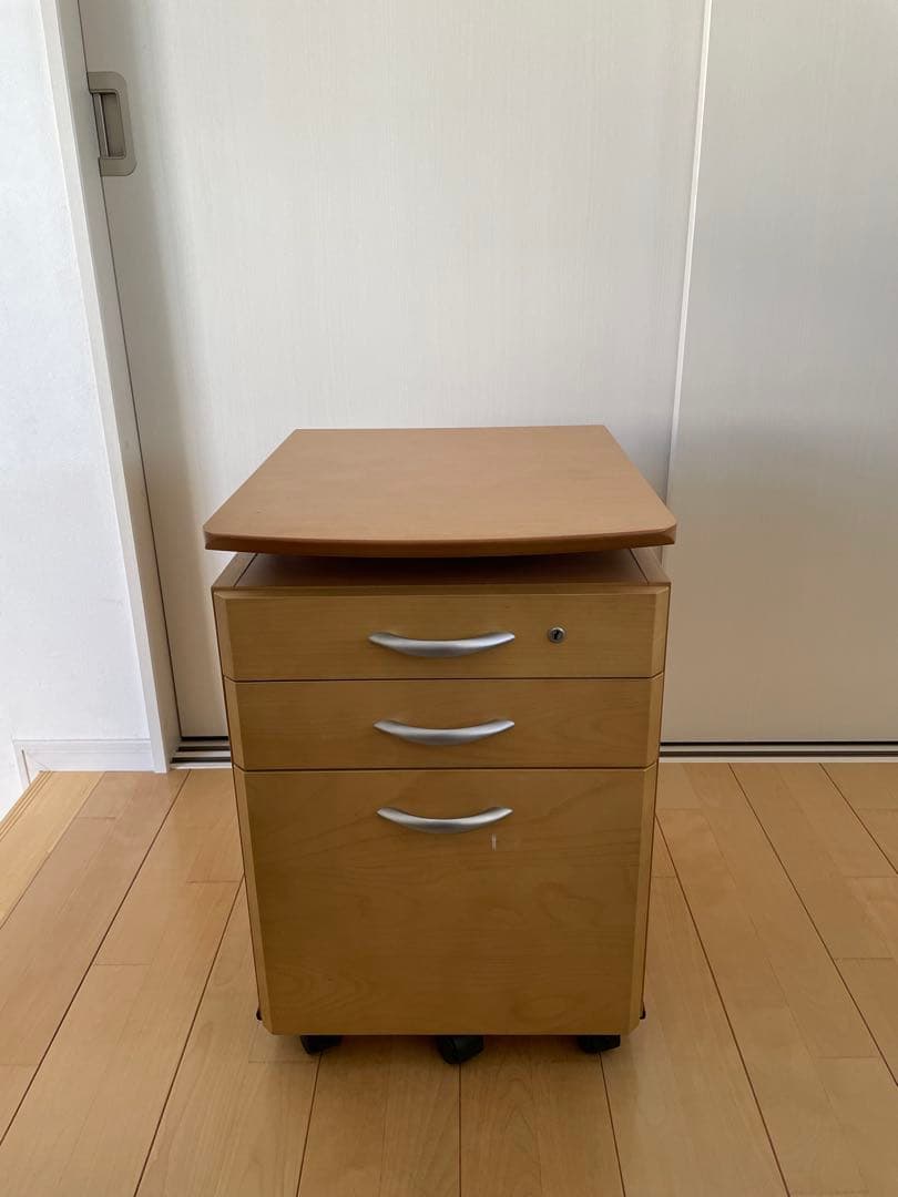 【値下げ！】カリモク　学習机　昇降式ワゴン③ 学習机3点セット→2点セット