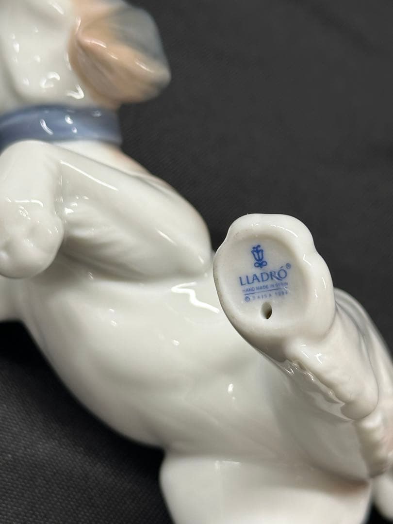 【美品】LLADRO リヤドロ　犬　子犬　仔犬　フィギュリン　置物　陶器