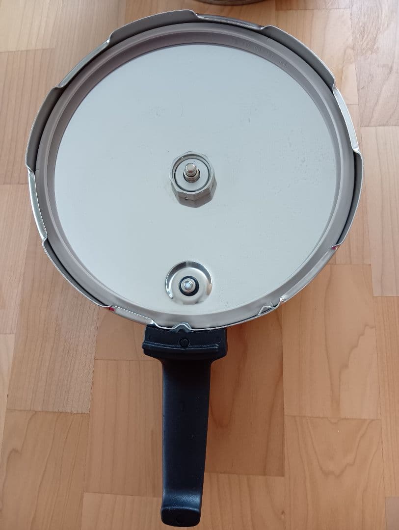 フィスラーFissler vitavit 圧力鍋 6.0L
