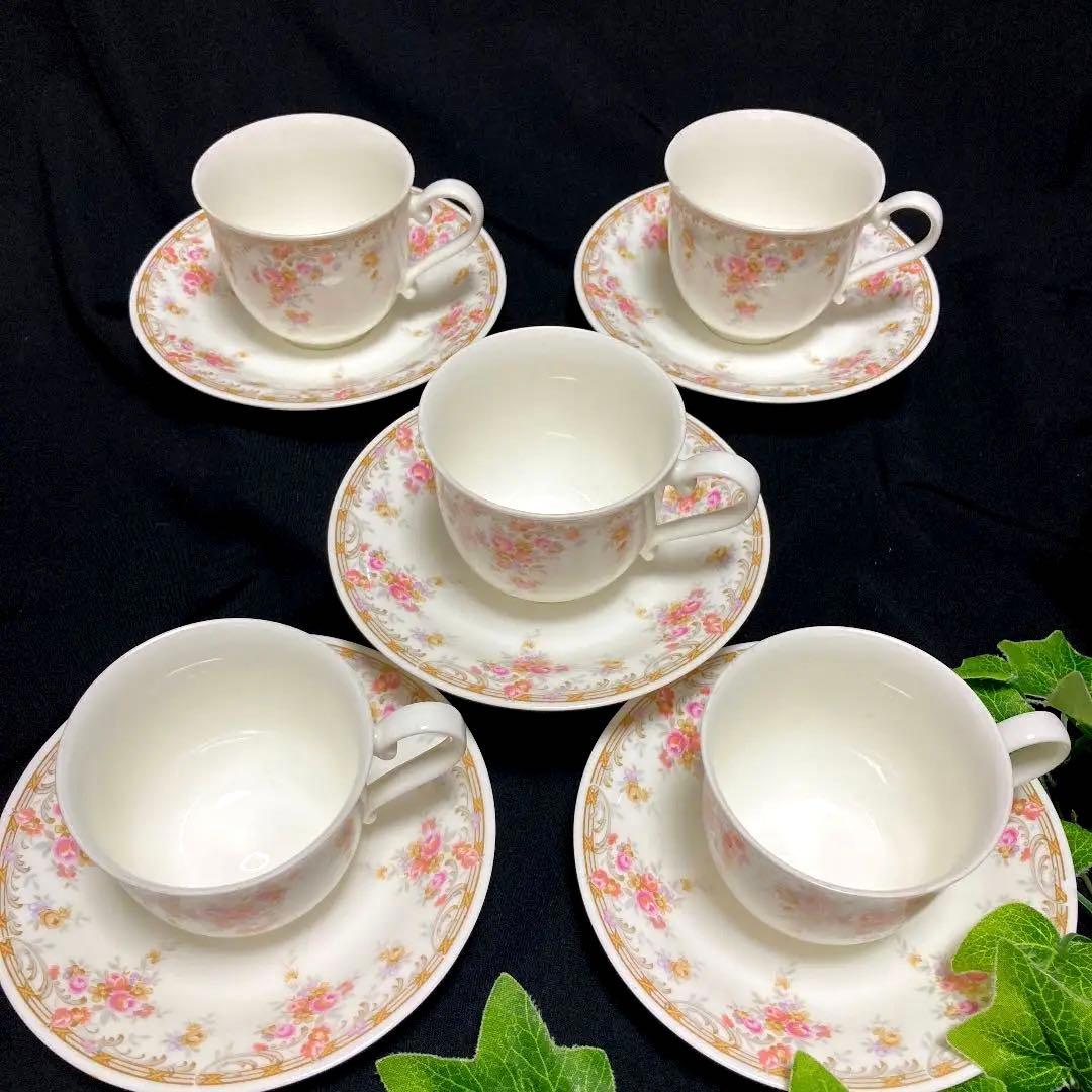 ノリタケ ボーンチャイナ 小花柄 カップ＆ソーサー - メルカリ