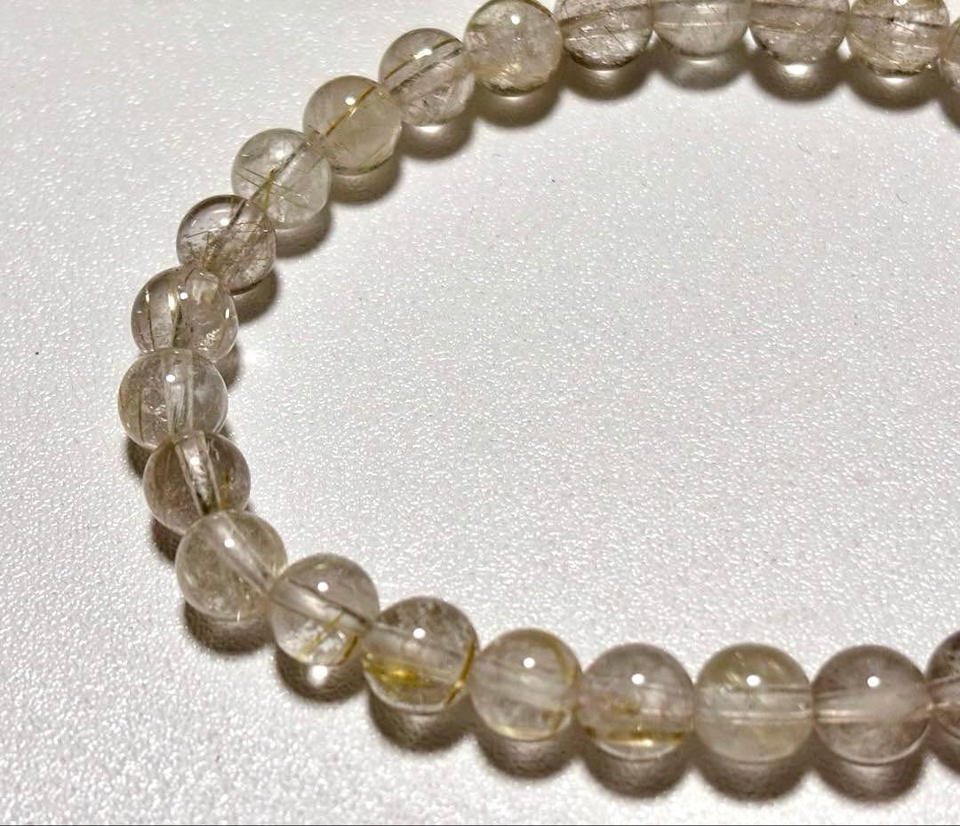 感謝特価　究極品質　超希少幻の銘石　幻の山梨乙女鉱山産ゴールドルチルクォーツ