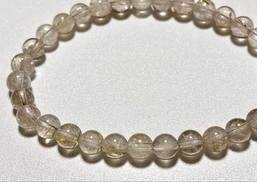 感謝特価　究極品質　超希少幻の銘石　幻の山梨乙女鉱山産ゴールドルチルクォーツ