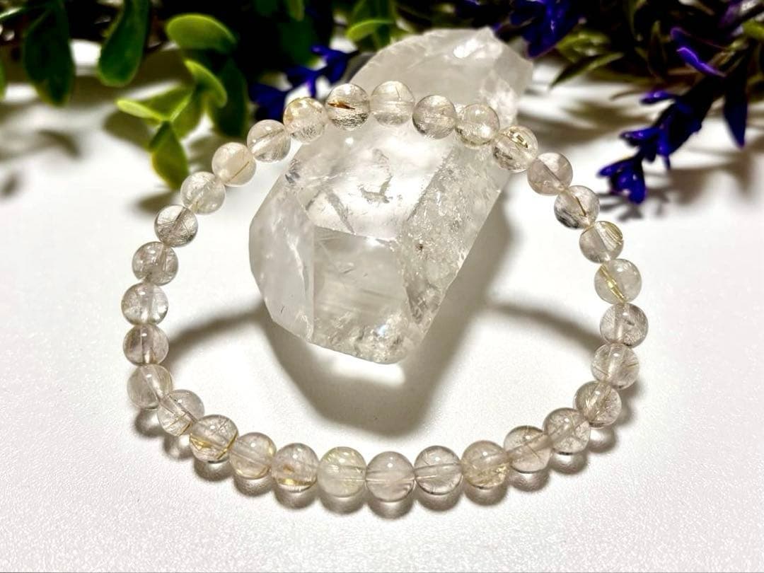 感謝特価　究極品質　超希少幻の銘石　幻の山梨乙女鉱山産ゴールドルチルクォーツ